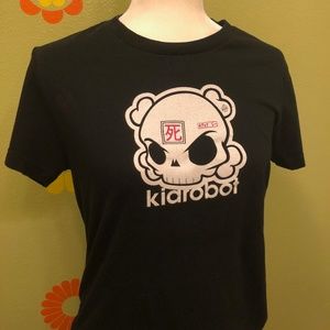 Kid Robot ladies skull tee